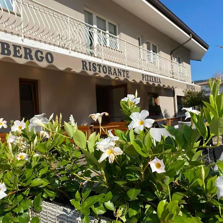 Riviera Magnano in Riviera